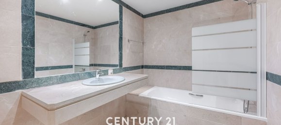 4 bedrooms Townhouse in Marbella, Spain No. 137240 22