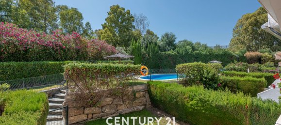 4 bedrooms Townhouse in Marbella, Spain No. 137240 4