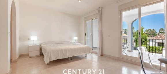 4 bedrooms Townhouse in Marbella, Spain No. 137240 28