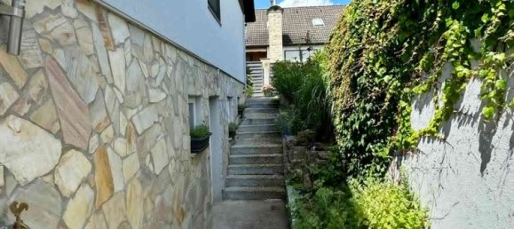 10 rooms House in Baden-Wurttemberg, Germany No. 66030 32