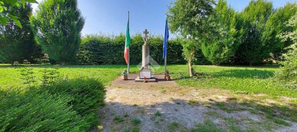 798m² Land in Colorno, Italy No. 63741 14