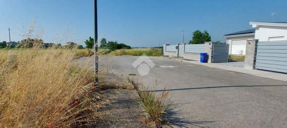 798m² Land in Colorno, Italy No. 63741 18