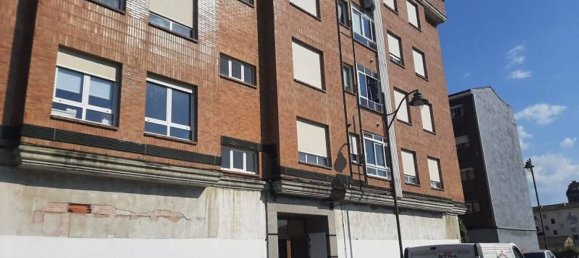 2 Schlafzimmer Wohnung in Siero, Spain, Nr. 179419 2