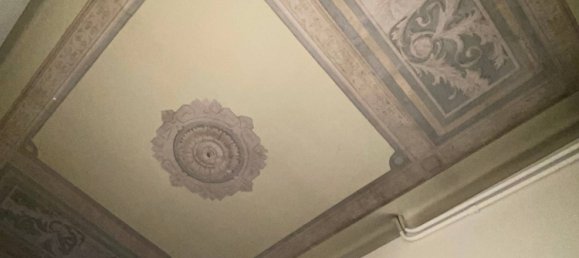 4 bedrooms Villa in Lucca, Italy No. 70400 23