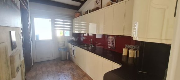 4 dormitorios propiedad comercial en venta en Pano Arodes, Paphos, Cyprus № 106247 9