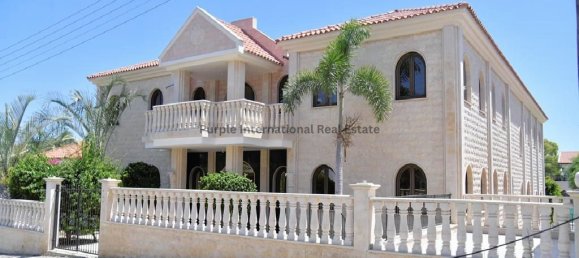 Villa de 5 dormitorios en Oroklini, Cyprus No. 971 3