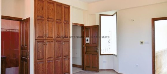 Villa de 5 dormitorios en Oroklini, Cyprus No. 971 12