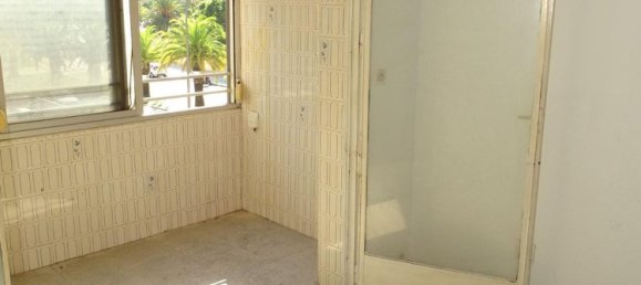 Apartamento de 3 dormitorios en Cádiz, Spain No. 173566 11