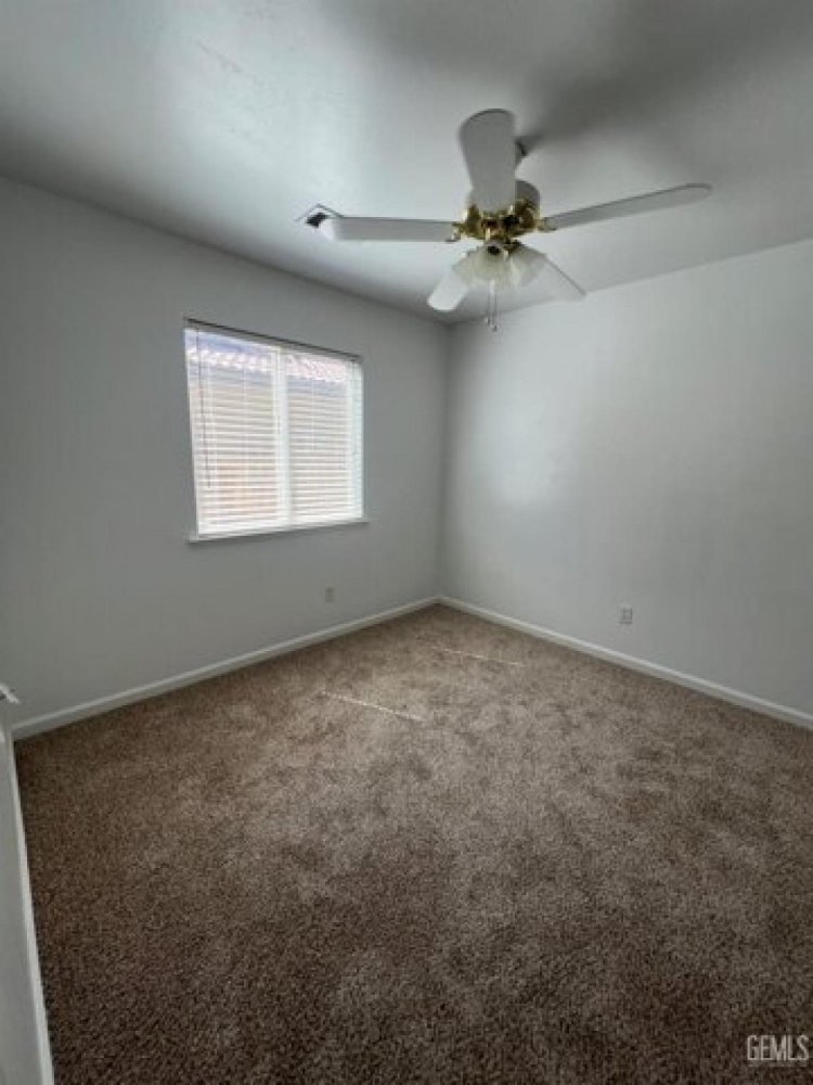 4 bedrooms House in Shafter, USA No. 440437