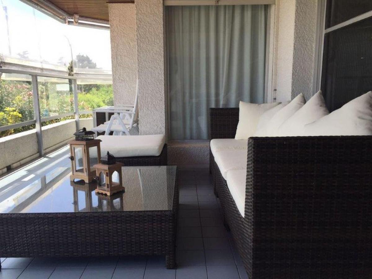 3 bedrooms House in Maldonado, Uruguay No. 6187