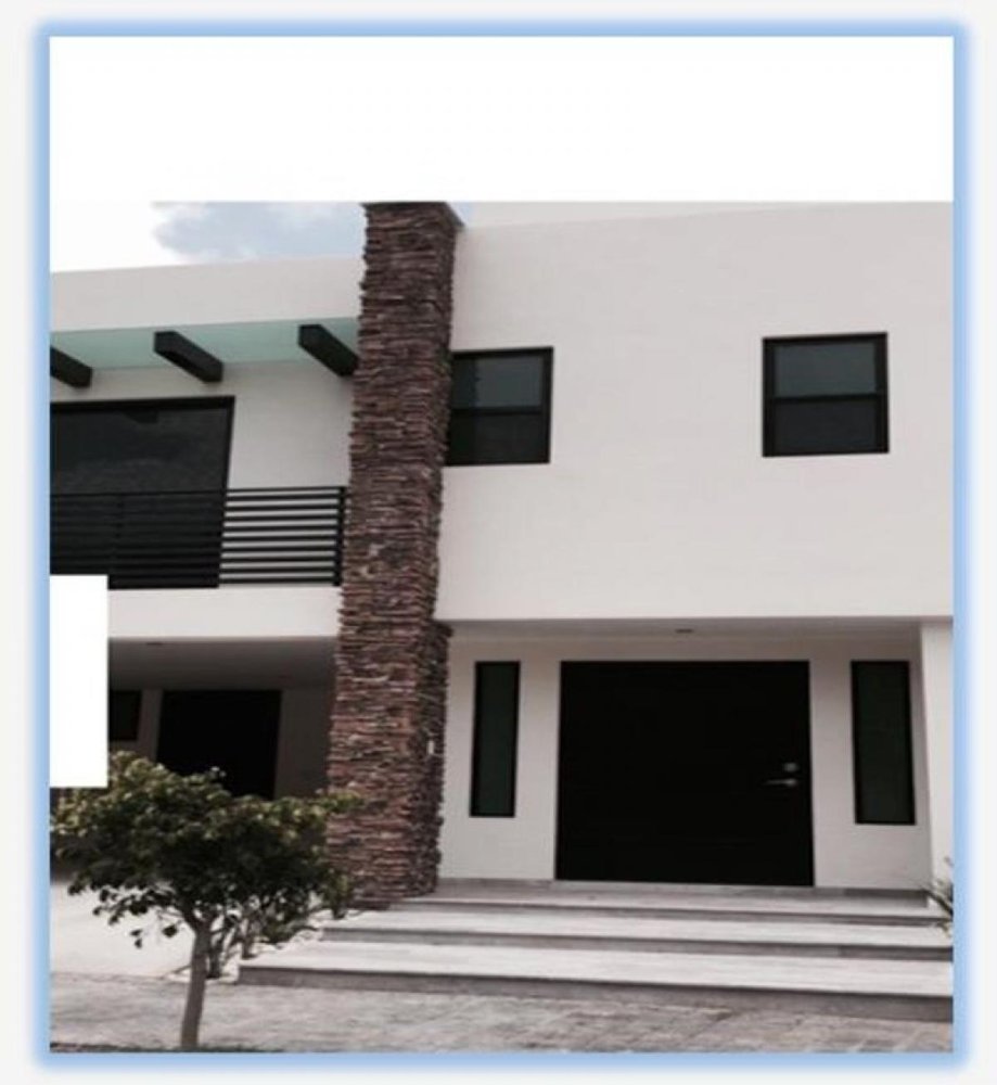 3 bedrooms House in Puebla, Mexico No. 158402