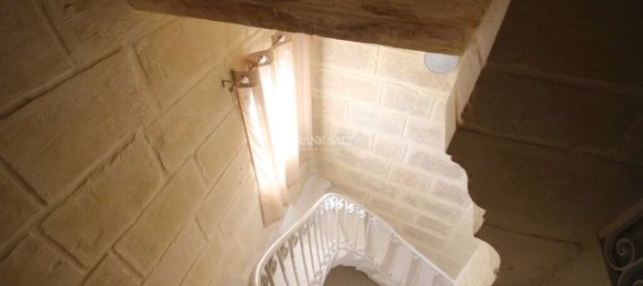 Moradia em banda T3 em Zabbar, Malta N.º 8043 21