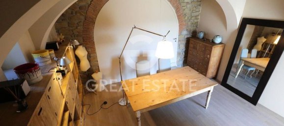 6 bedrooms House in Arezzo, Italy No. 235030 17