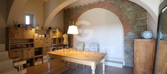 6 bedrooms House in Arezzo, Italy No. 235030 18