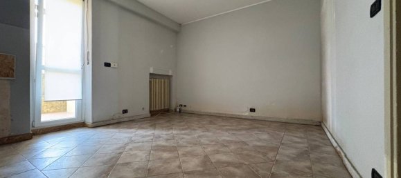 1 bedroom Apartment in La Loggia, Italy No. 347933 8