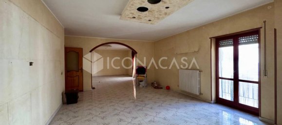 5 rooms Apartment in Ceglie Messapica, Italy No. 290877 2
