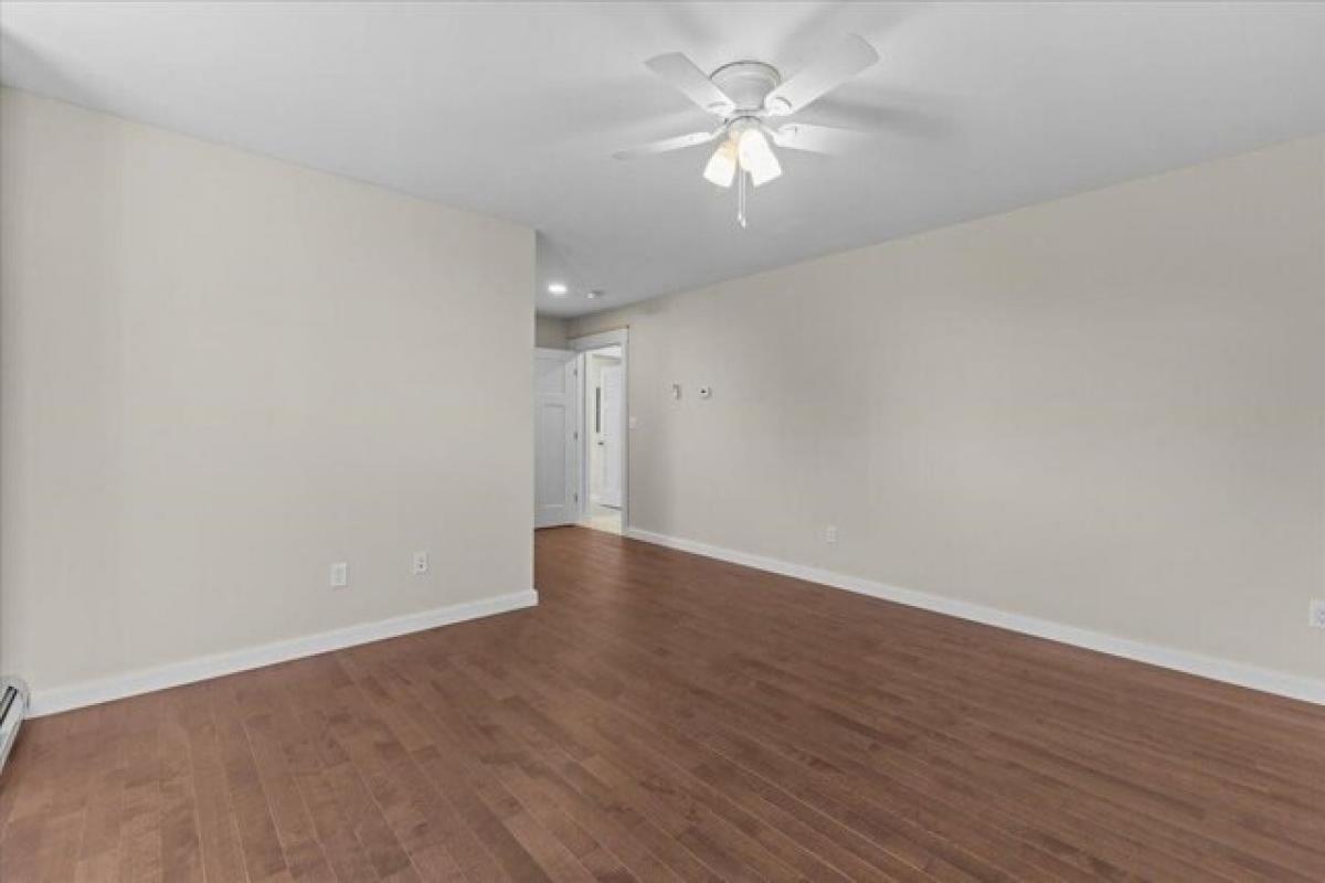 4 bedrooms House in South Burlington, USA No. 437029