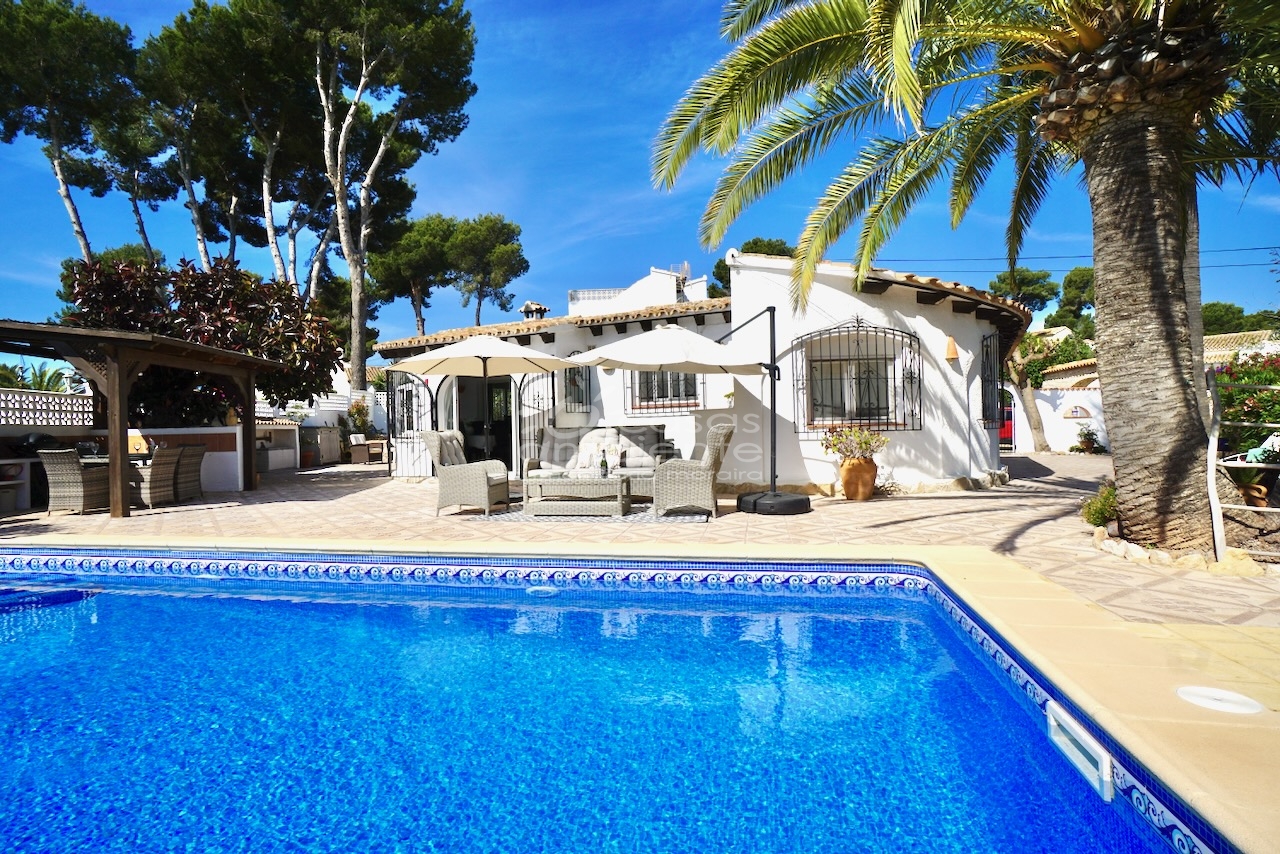 3 Schlafzimmer Villa in Moraira, Spain, Nr. 240124