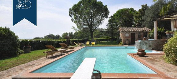 12 rooms Villa in Perugia, Italy No. 68435 2