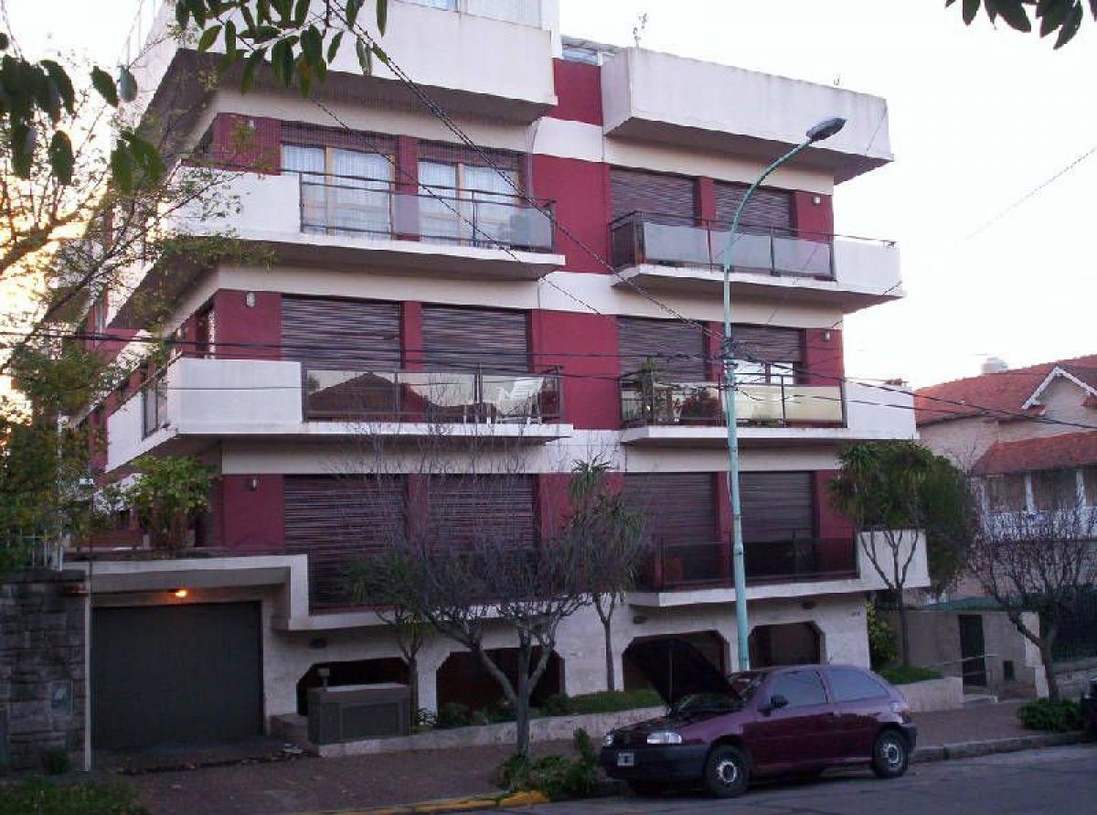 2 bedrooms Apartment in Mar del Plata, Argentina No. 91212