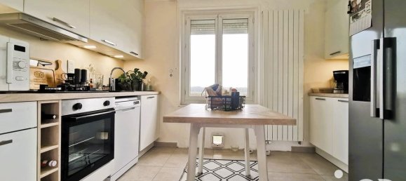 5 bedrooms House in Eure-et-Loir, France No. 46116 2