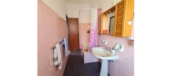 Apartamento de 3 habitaciónes en Falerna, Italy No. 37307 9
