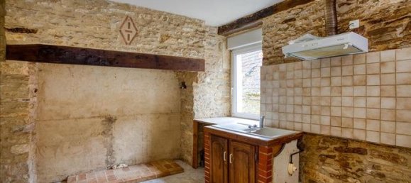 3 Schlafzimmer Haus in Lot, France, Nr. 308632 4