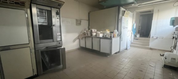 Propriété commerciale à Belley, France 195m² No. 201149 4