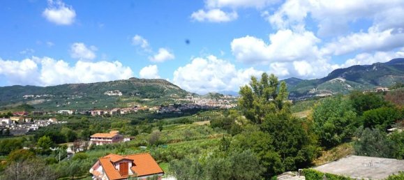 4 bedrooms House in Montecorvino Rovella, Italy No. 377860 33