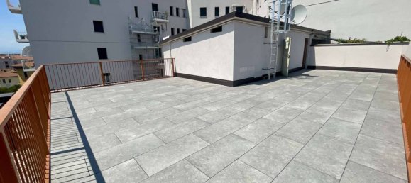 4-Zimmer Penthouse in Modena, Italy, Nr. 333309 4