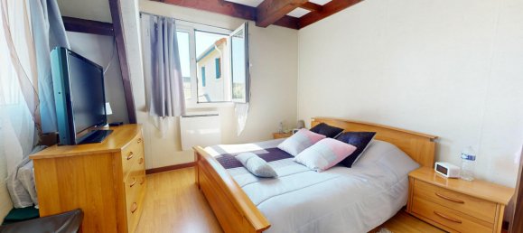 5 bedrooms House in Bois-d'Arcy, France No. 151550 12