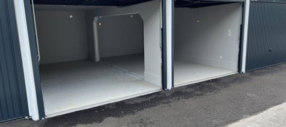 Garage à Braunau am Inn, Austria No. 203874 3