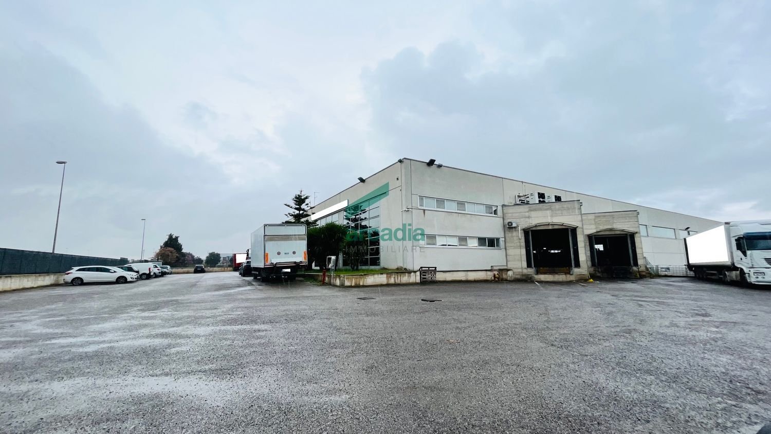 5600m² Warehouse in Bitritto, Italy No. 172386