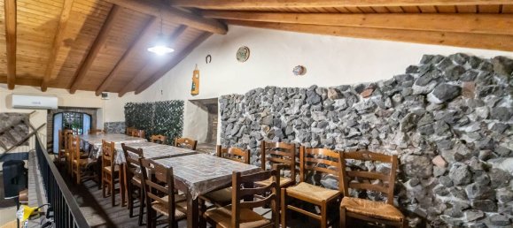 Propiedad comercial en Trecastagni, Italy 252 m² No. 147082 15