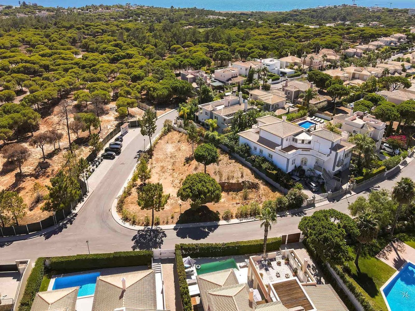 Terreno en Almancil, Portugal 1260 m² No. 67847