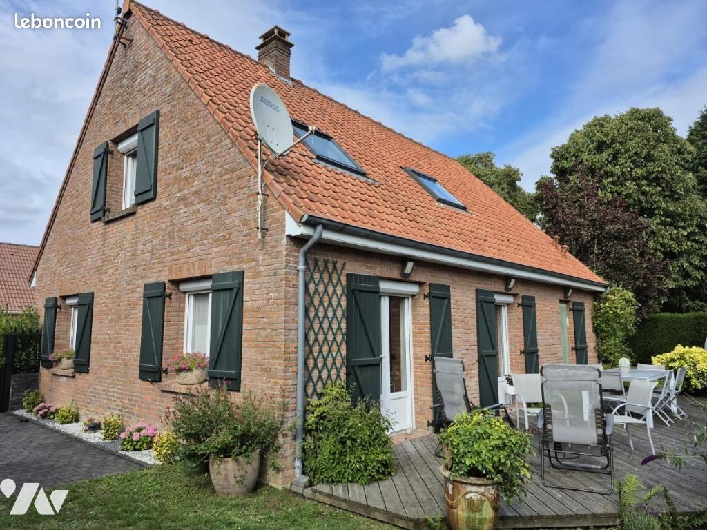 4 غرف نوم فيلا في Longuenesse, France رقم 325538