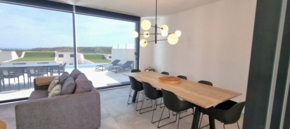 4 bedrooms House in Ciudad Quesada, Spain No. 183629 12