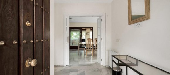 6 bedrooms Villa in Marbella, Spain No. 129898 6