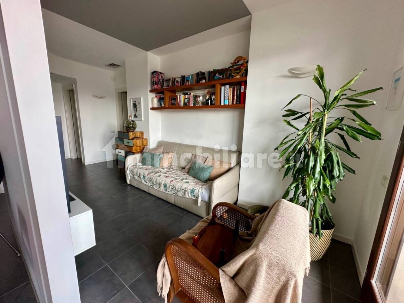 2 bedrooms Apartment in Milan, Italy No. 324880