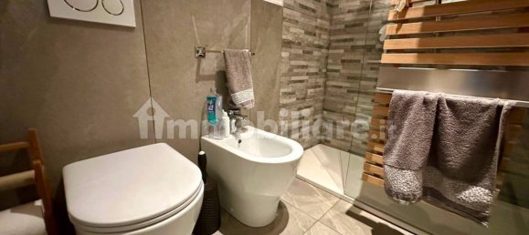 2 bedrooms Apartment in Milan, Italy No. 324880 12