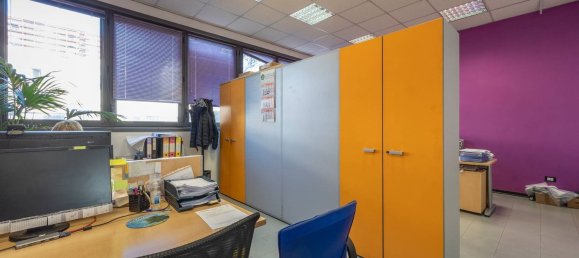 700m² Warehouse in Turin, Italy No. 53925 16