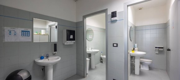 700m² Warehouse in Turin, Italy No. 53925 38