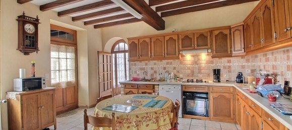 Casa de 6 dormitorios en Racines, France No. 236874 12