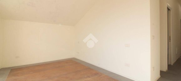 2 Schlafzimmer Wohnung in Lodi, Italy, Nr. 228379 29