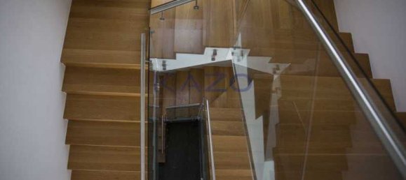 6 chambres Propriété commerciale à Mesa Geitonia, Cyprus No. 13834 6