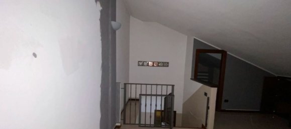 Дуплекс с 2 комнатами в Бернареджо, Италия № 97101 28