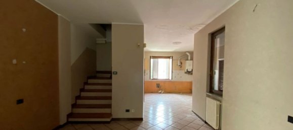 Дуплекс с 2 комнатами в Бернареджо, Италия № 97101 5