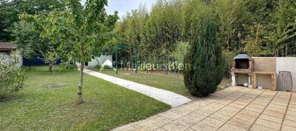 4 bedrooms House in Montfermeil, France No. 359311 17