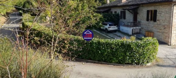 Apartamento de 2 dormitorios en Urbino, Italy No. 1823 15