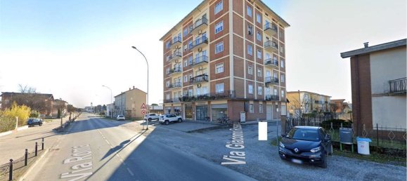 3 rooms Apartment in Piadena Drizzona, Italy No. 4371 7